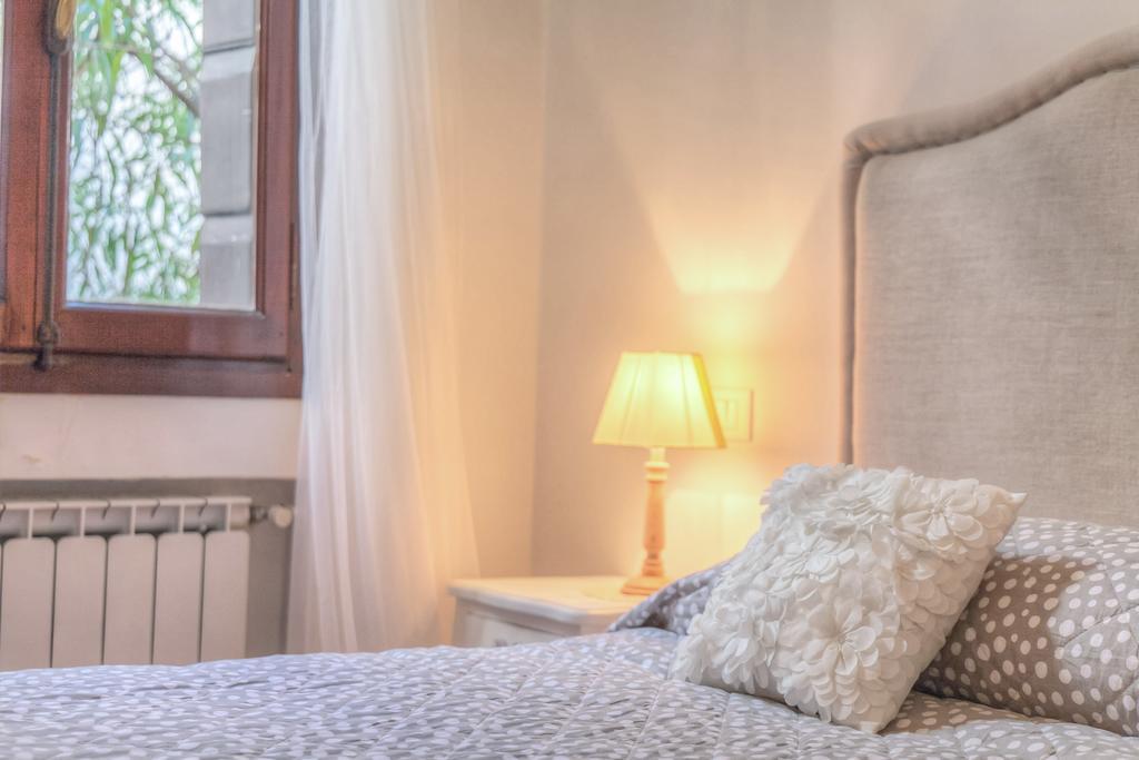 Residenza De L'Osmarin Suites Венеция Екстериор снимка